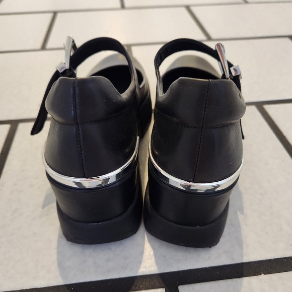 The Wishbone Collection shoes - Picture 6 of 8